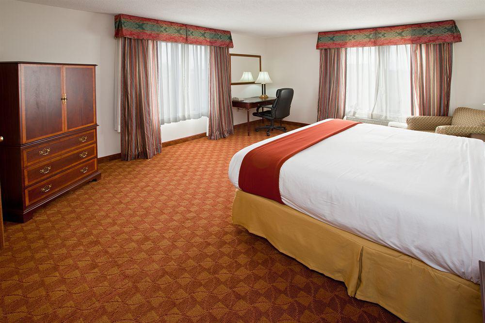 Holiday Inn Express & Suites Shelbyville By Ihg Cameră foto
