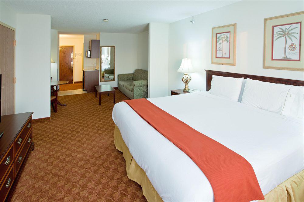 Holiday Inn Express & Suites Shelbyville By Ihg Cameră foto