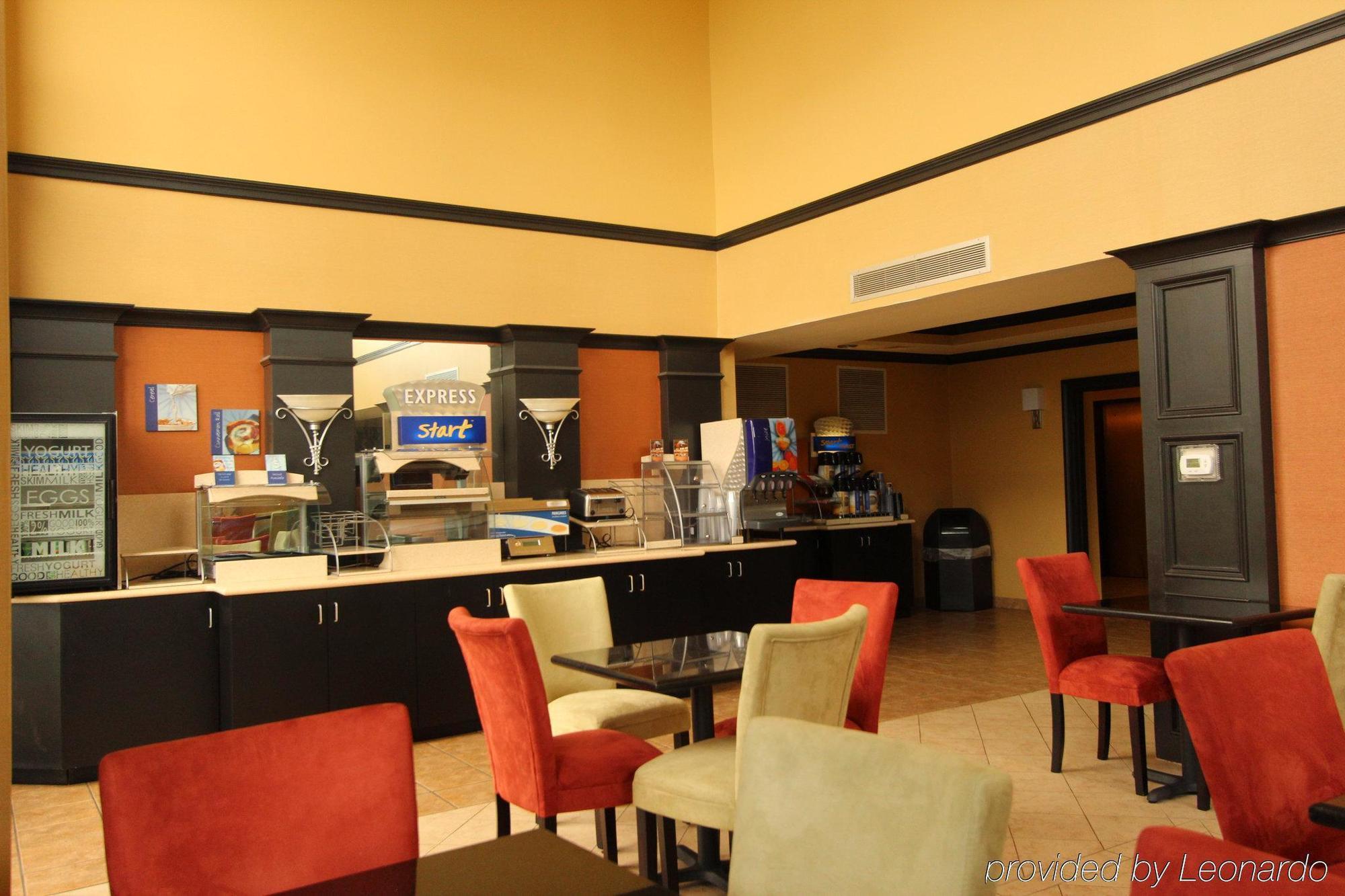 Holiday Inn Express & Suites Shelbyville By Ihg Exterior foto